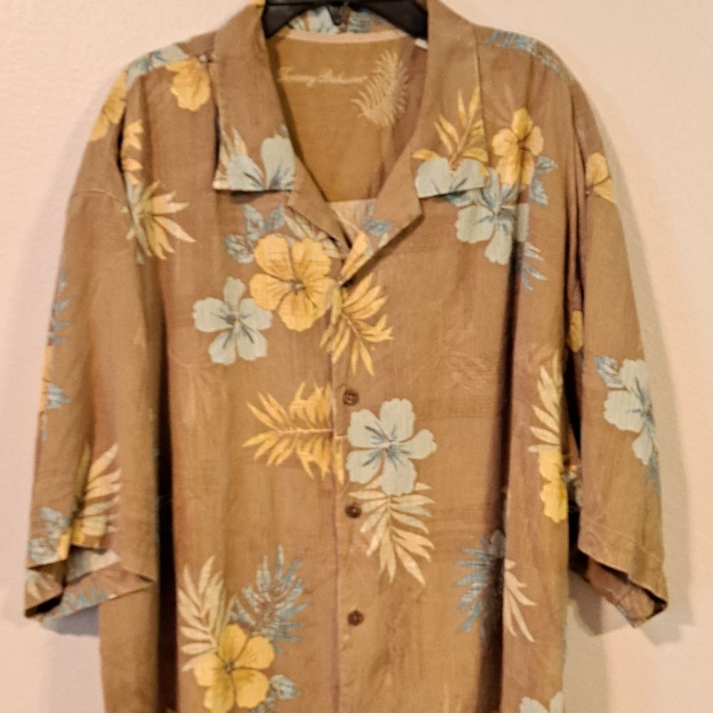 ‎Tommy Bahama Silk Shirt